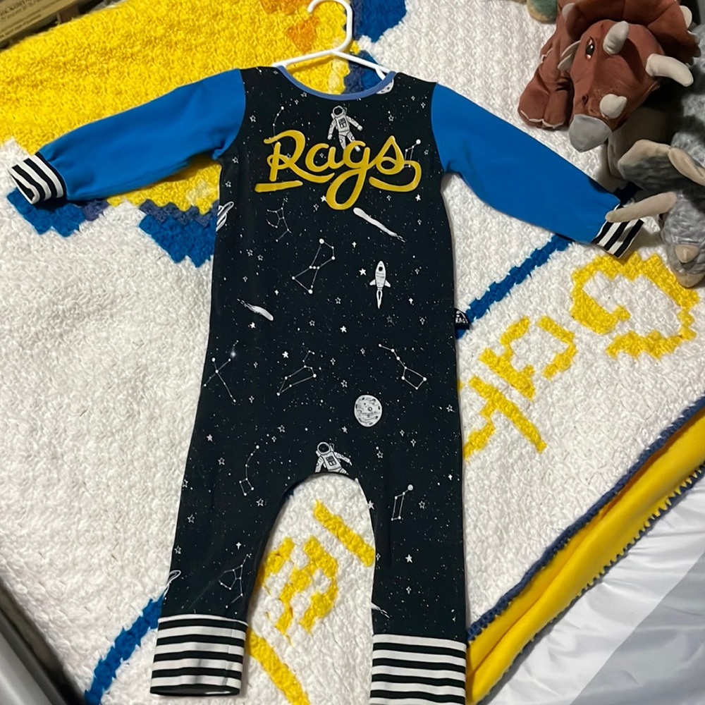 Space Rag - Picture 1 of 2